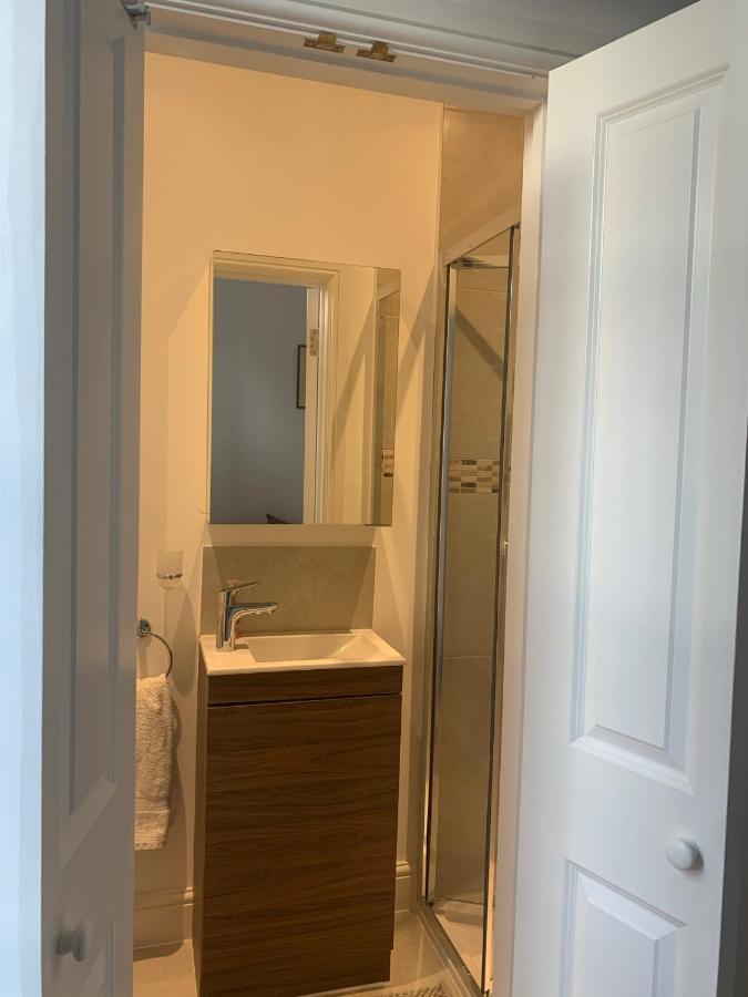 Beautiful One Bedroom Flat In The Heart Of Notting Hill Gate لندن المظهر الخارجي الصورة