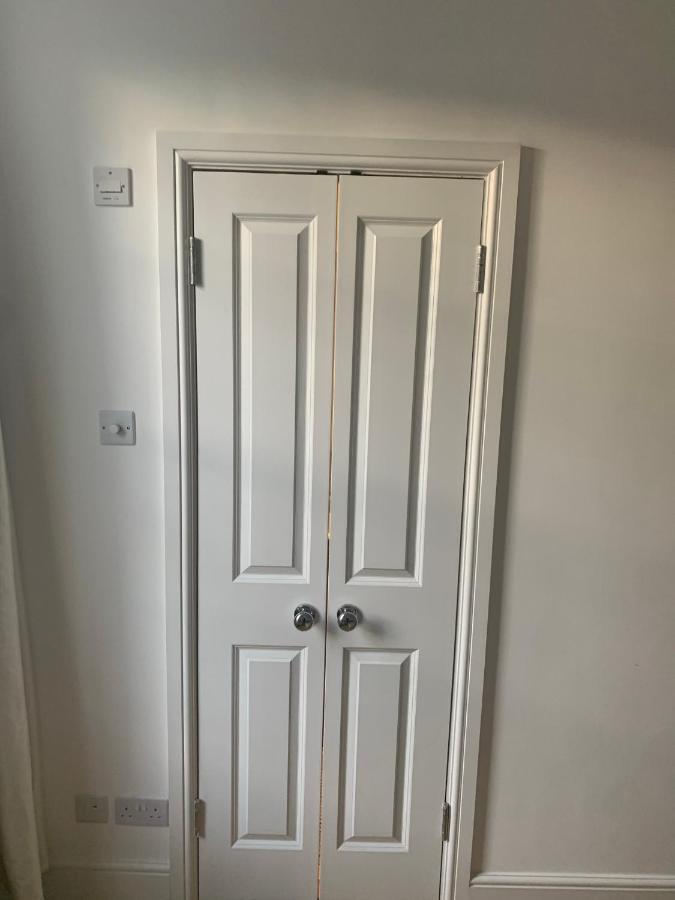Beautiful One Bedroom Flat In The Heart Of Notting Hill Gate لندن المظهر الخارجي الصورة